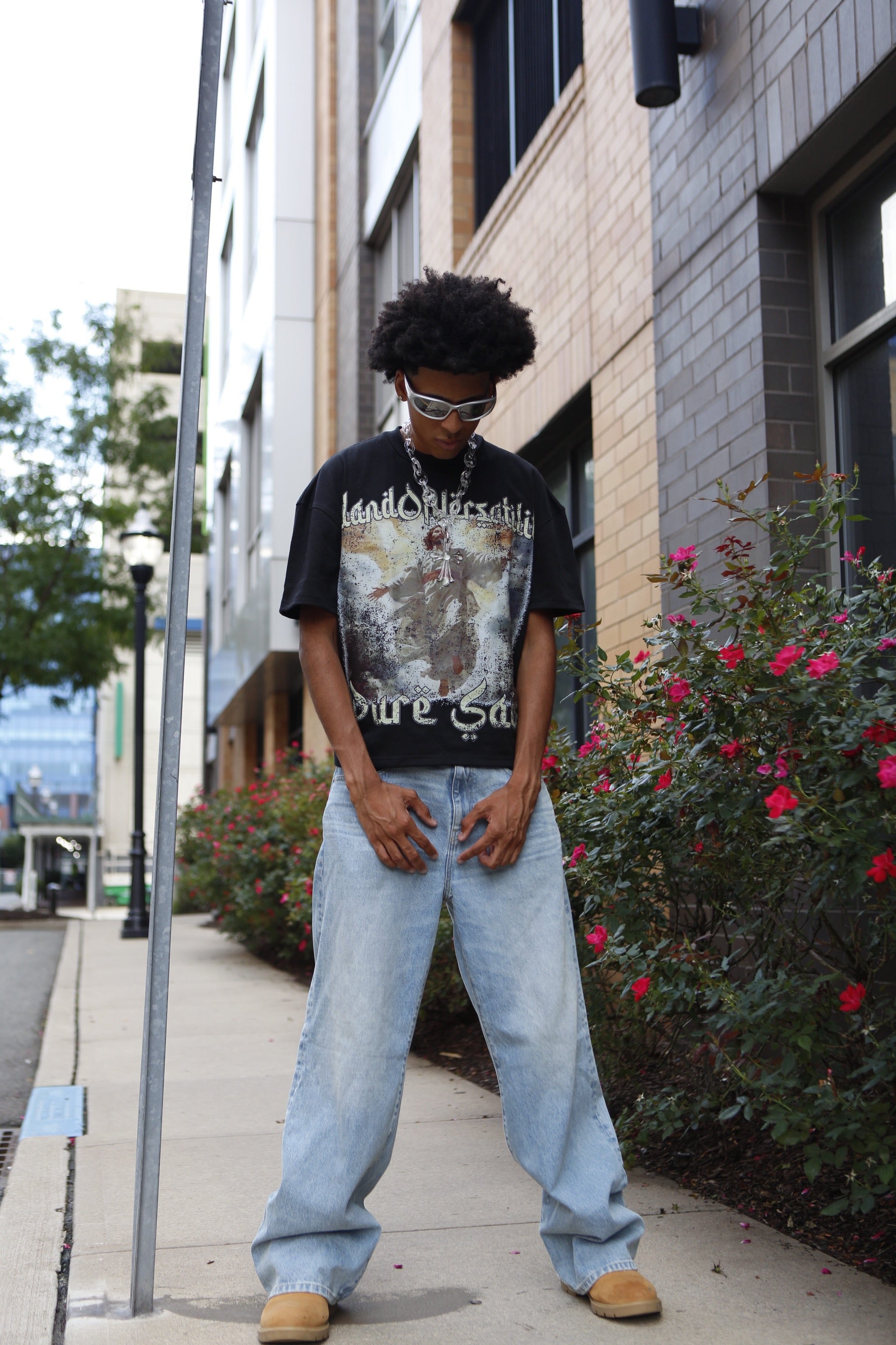 PURE SAINT TEE
